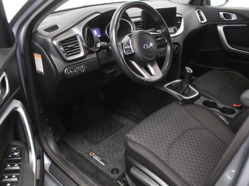 Kia Ceed (3)