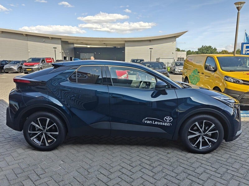 Toyota C-HR (3)