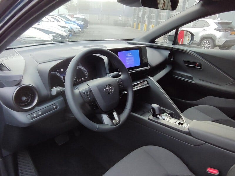 Toyota C-HR (6)