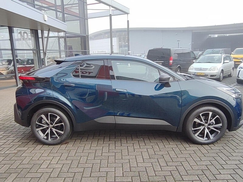 Toyota C-HR (7)