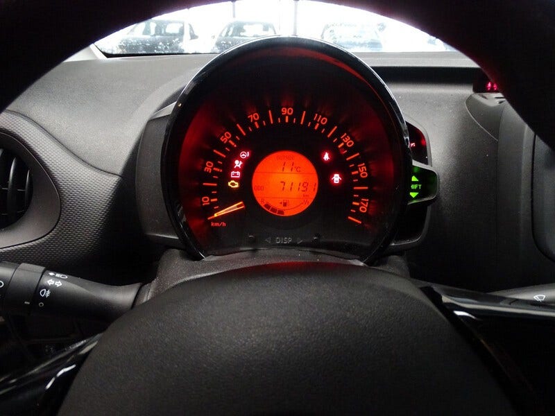 Toyota Aygo (12)