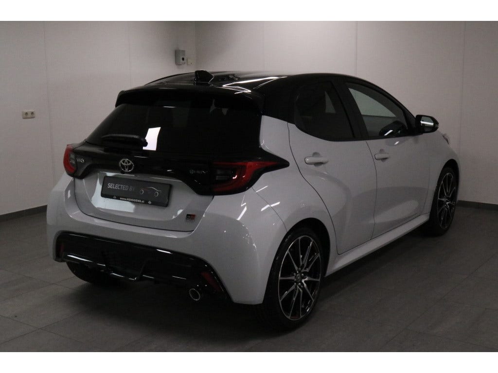 Toyota Yaris (3)