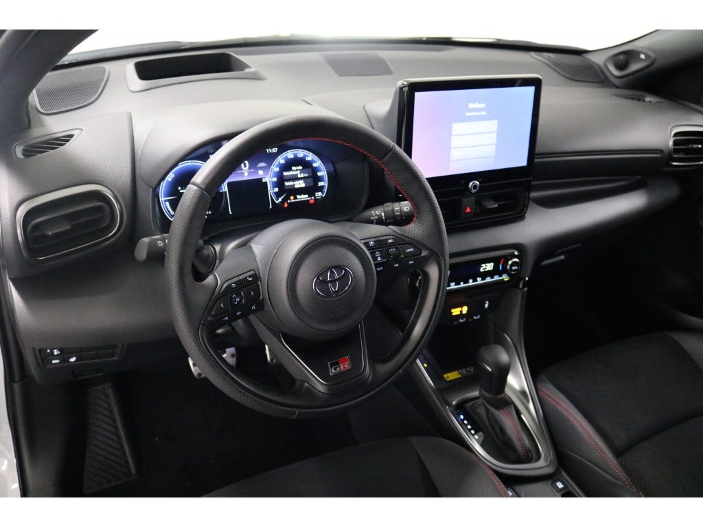 Toyota Yaris (6)