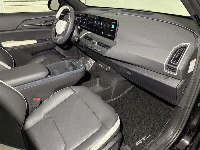 Kia EV5 (10)