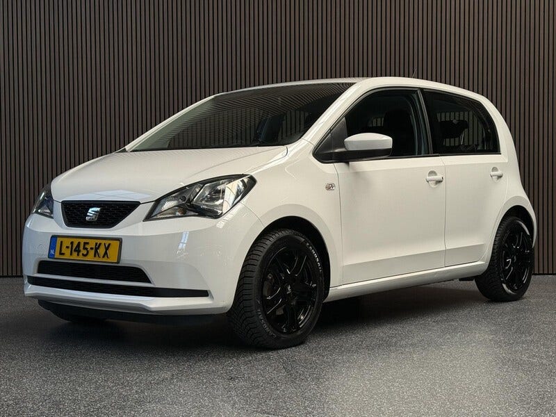 SEAT Mii