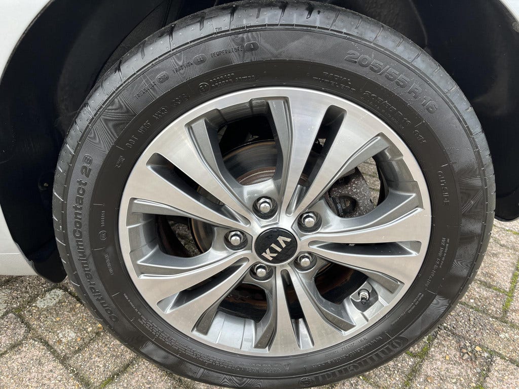 Kia Venga (8)