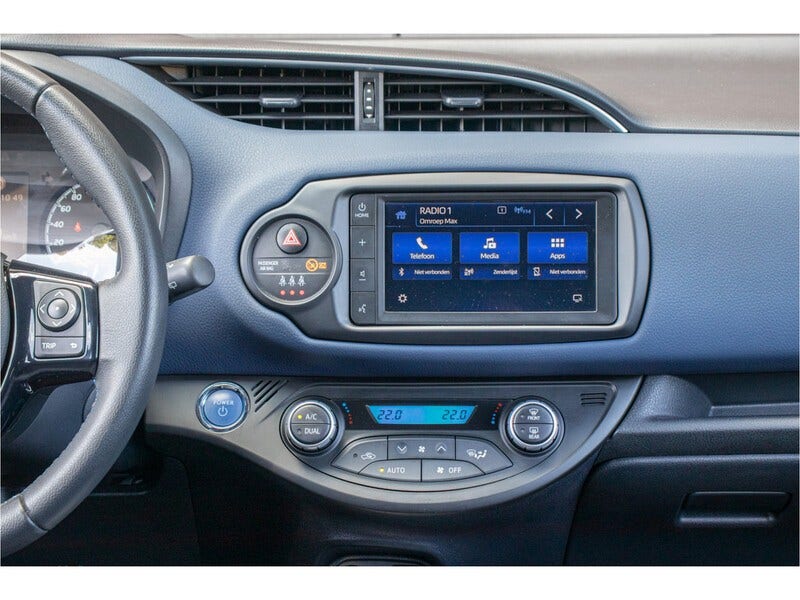 Toyota Yaris (11)