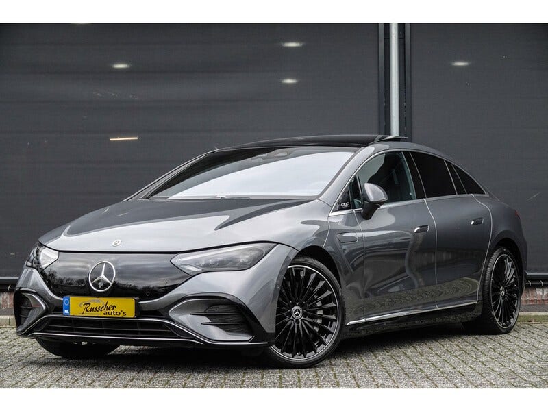 Mercedes Benz EQE