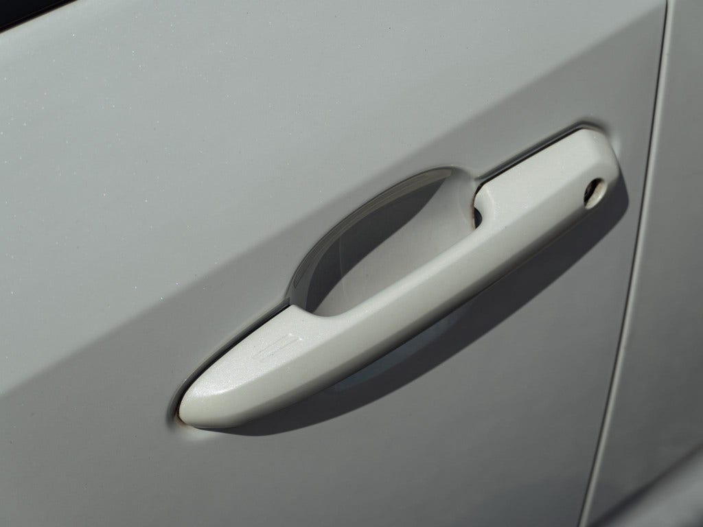 Toyota RAV4 (8)