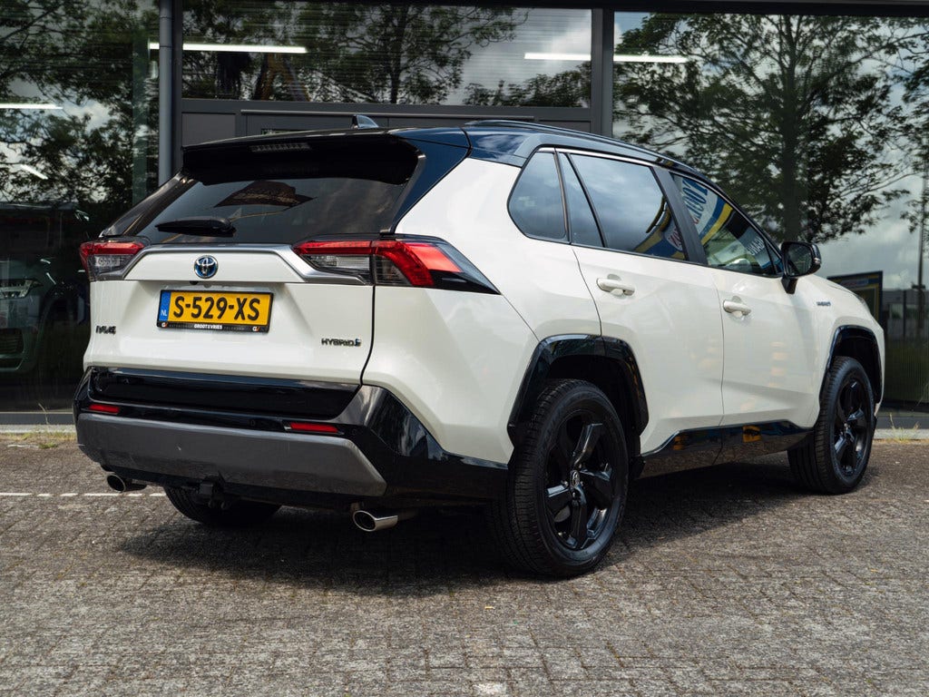 Toyota RAV4 (10)
