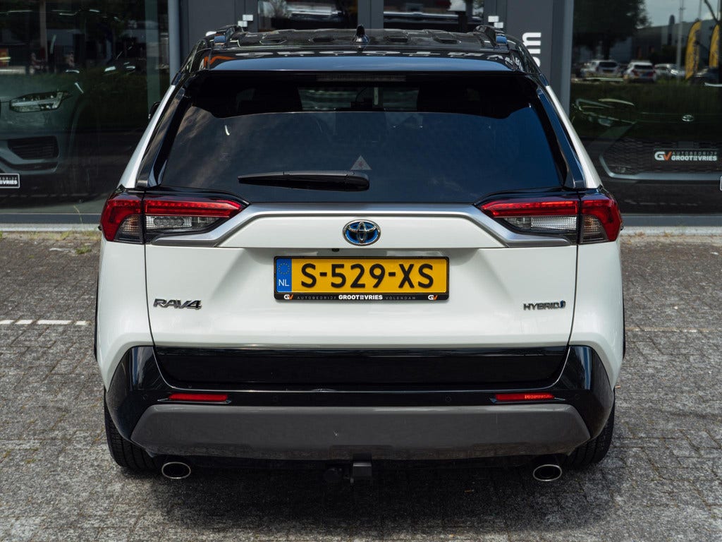 Toyota RAV4 (11)