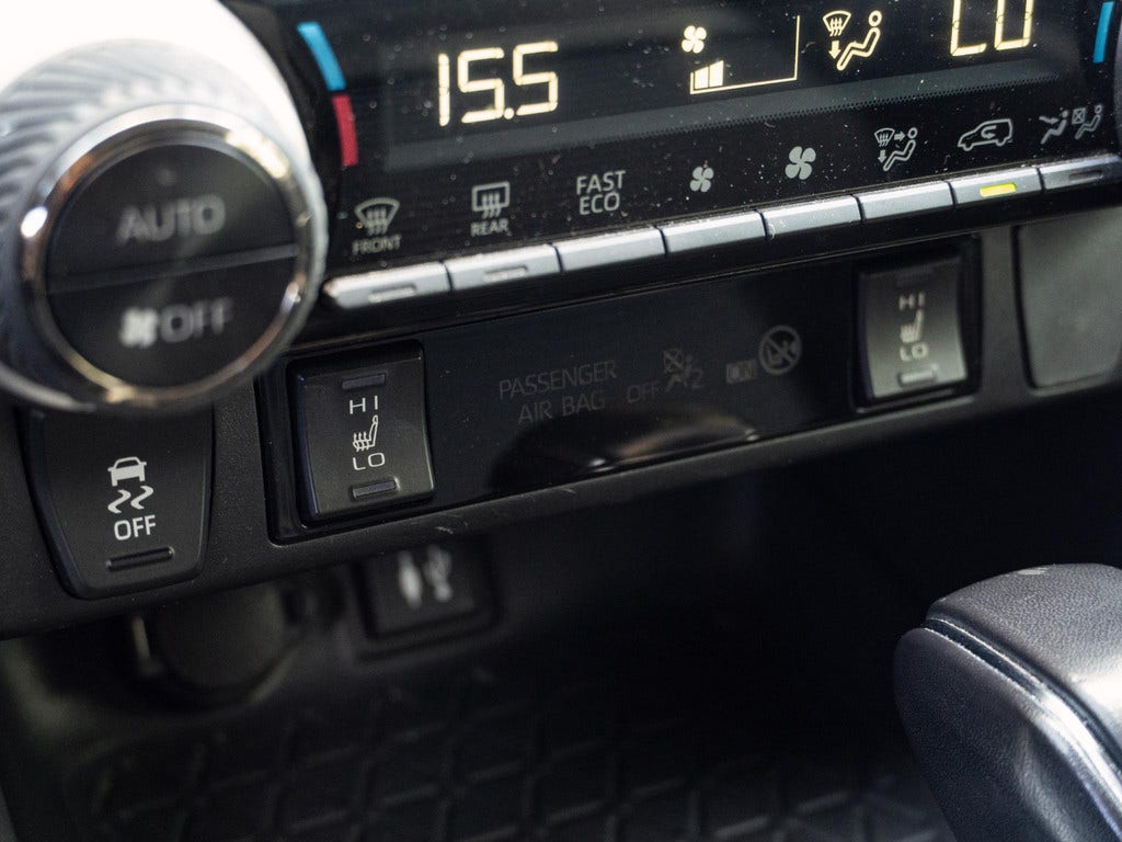 Toyota RAV4 (20)