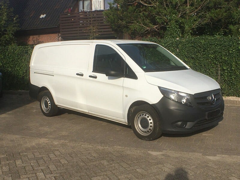 Mercedes Benz Vito