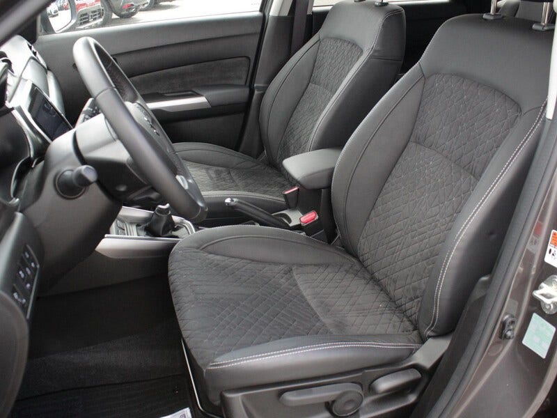 Suzuki Vitara (5)
