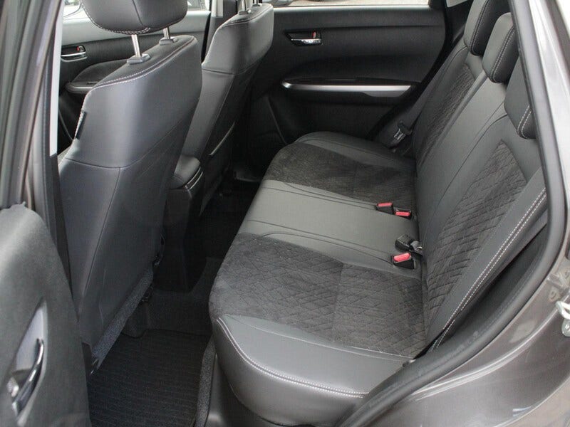Suzuki Vitara (8)