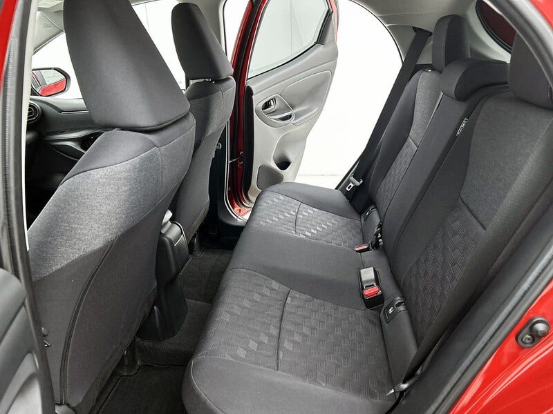 Toyota Yaris (16)