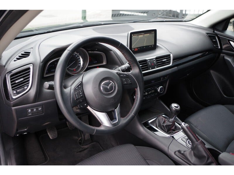 Mazda 3 (3)