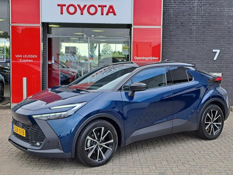Toyota C HR occasion uit 2024