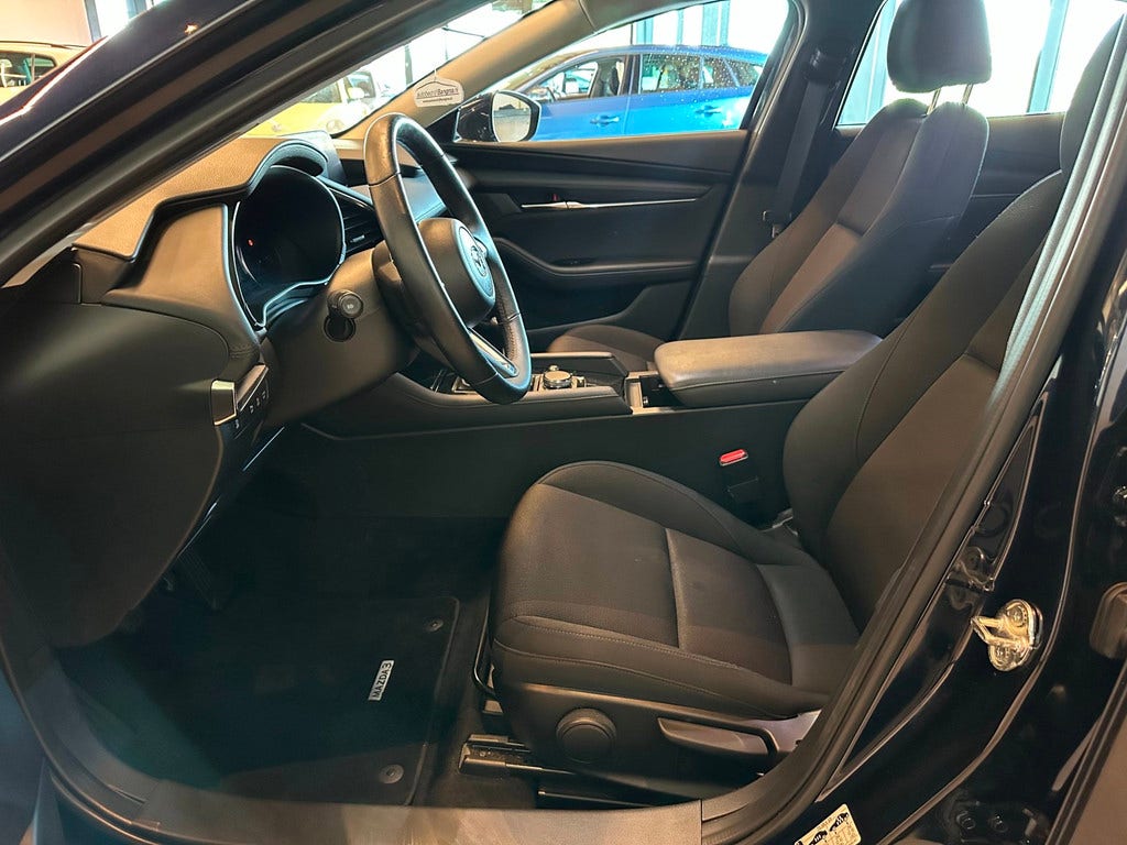 Mazda 3 (4)