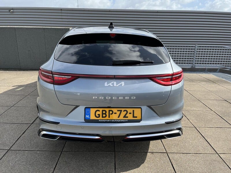 Kia ProCeed (4)