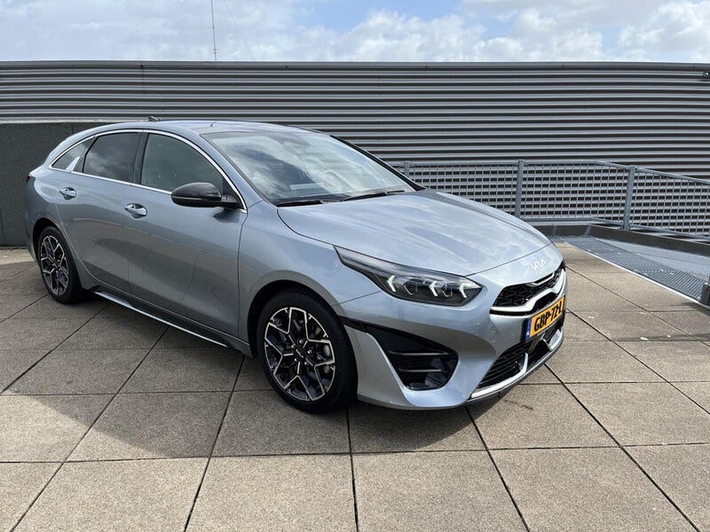 Kia ProCeed (7)