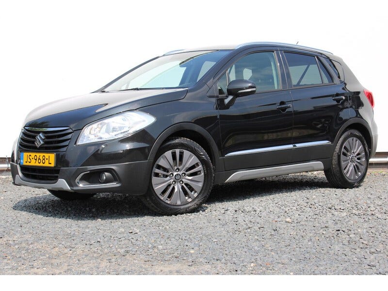 Suzuki Cross