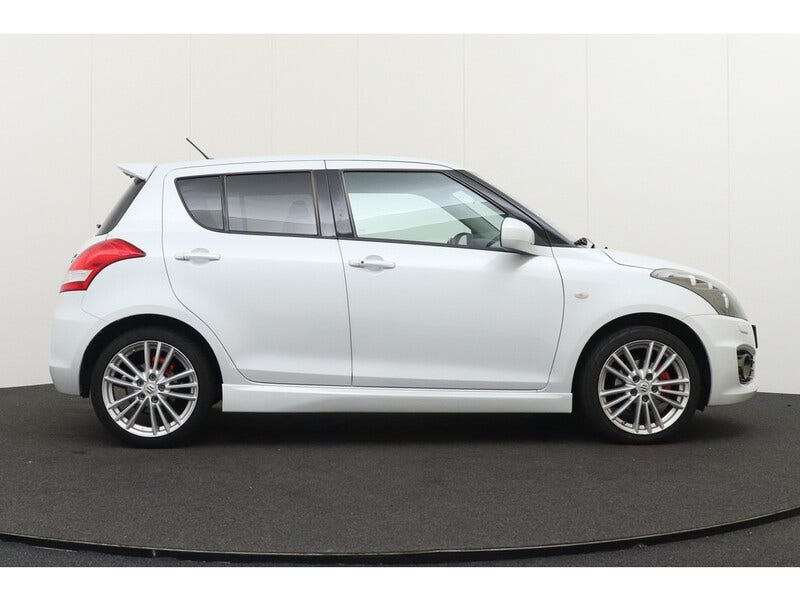 Suzuki Swift (6)