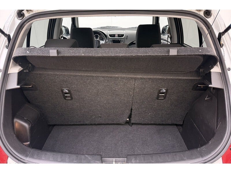 Suzuki Swift (13)