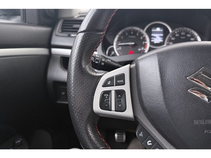 Suzuki Swift (16)