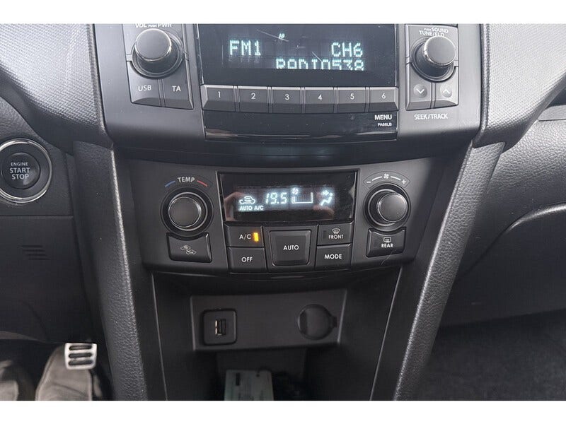 Suzuki Swift (20)