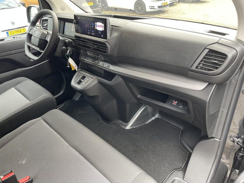 Toyota Proace (12)