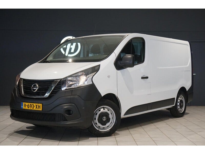 Nissan NV300