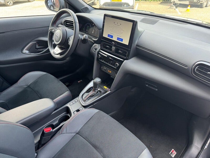 Toyota Yaris Cross (4)