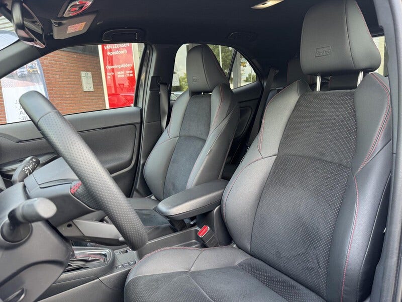 Toyota Yaris Cross (7)