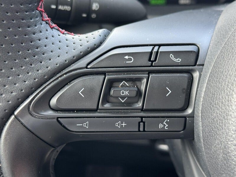 Toyota Yaris Cross (14)