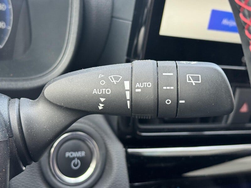Toyota Yaris Cross (17)