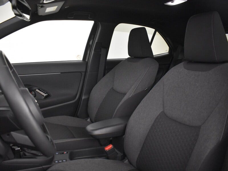 Toyota Yaris Cross (9)