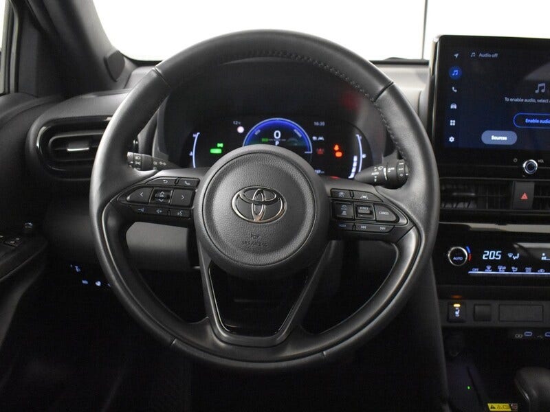 Toyota Yaris Cross (11)