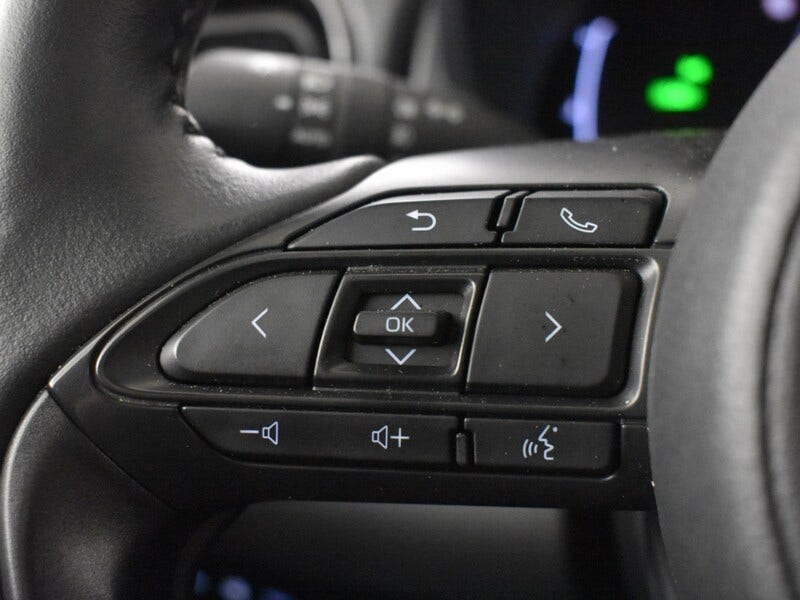 Toyota Yaris Cross (12)