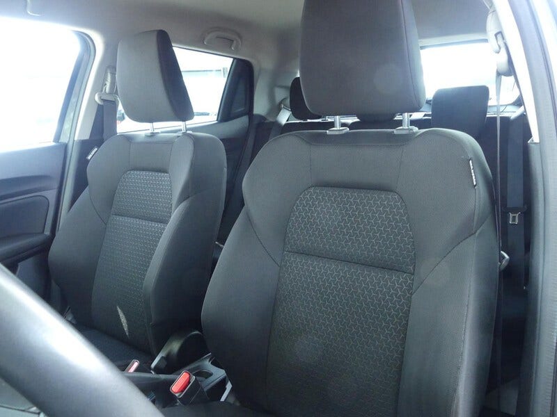 Suzuki Swift (9)