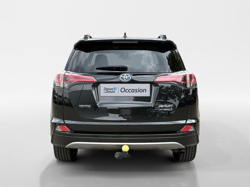 Toyota RAV4 (9)