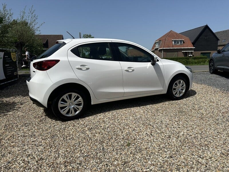 Mazda 2 (4)