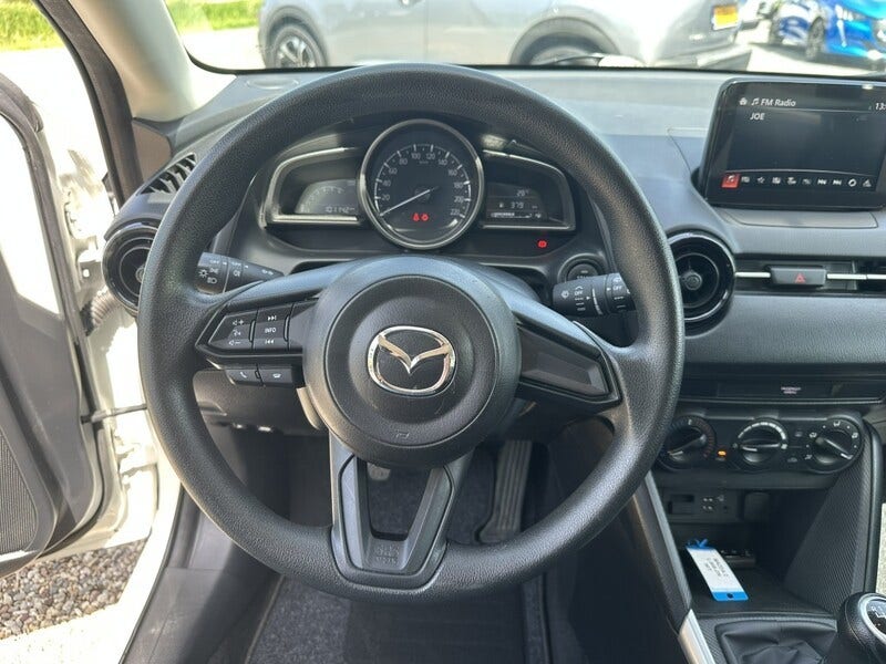 Mazda 2 (6)