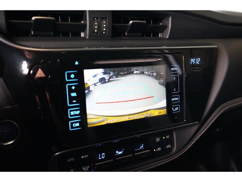 Toyota Auris (9)