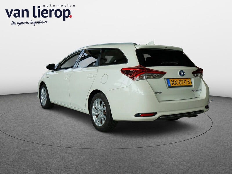 Toyota Auris (14)