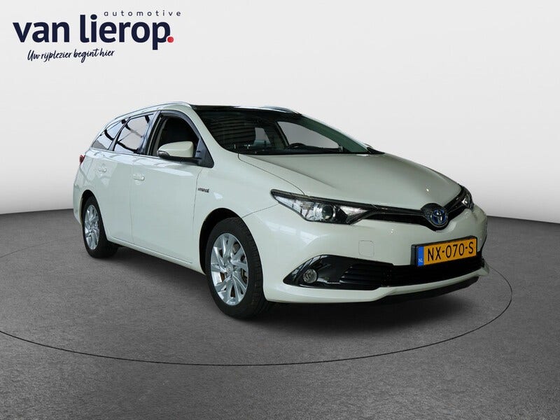 Toyota Auris (15)