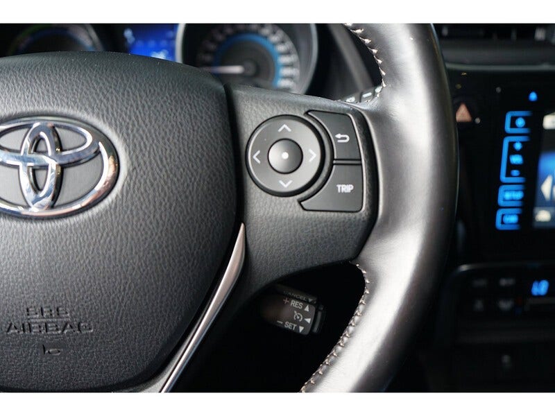 Toyota Auris (18)