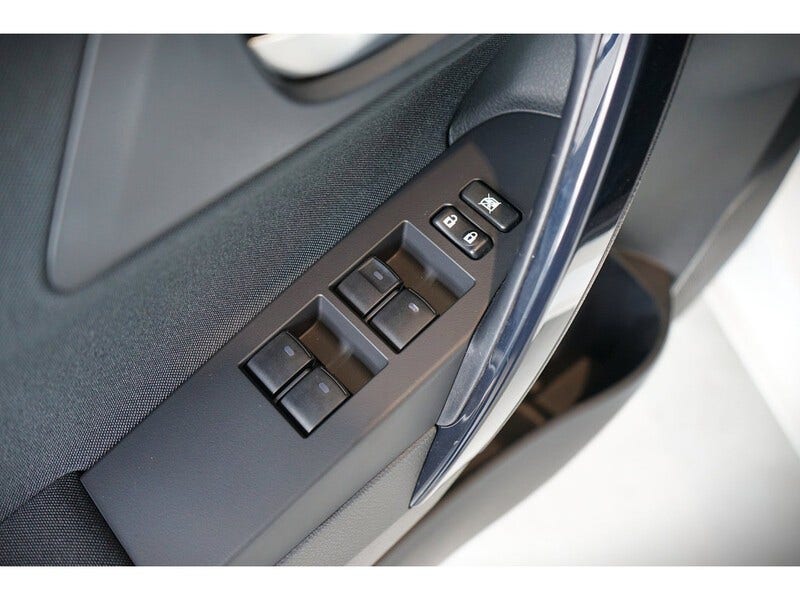 Toyota Auris (22)