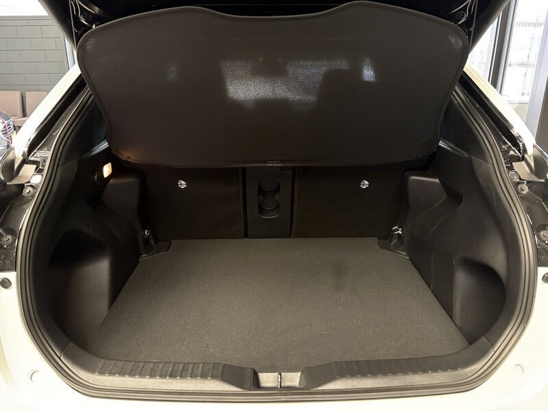 Toyota Yaris Cross (11)