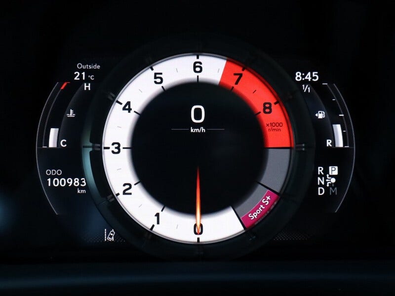 Lexus LS (11)